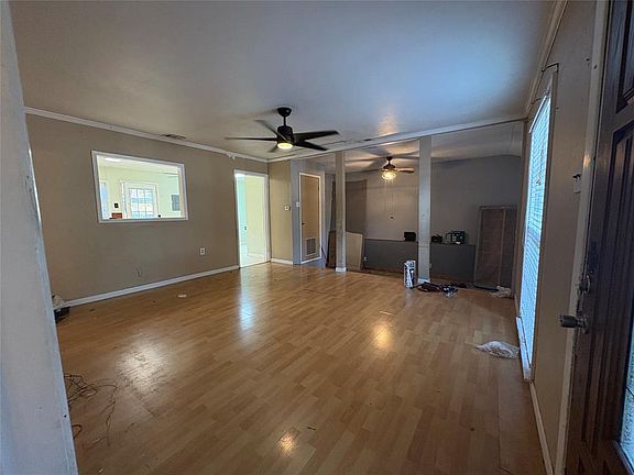 3rd image of 3117 Ethel Avenue