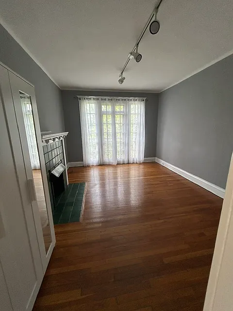 1I: Waterman Apartments - 6041-3E — Photo 4