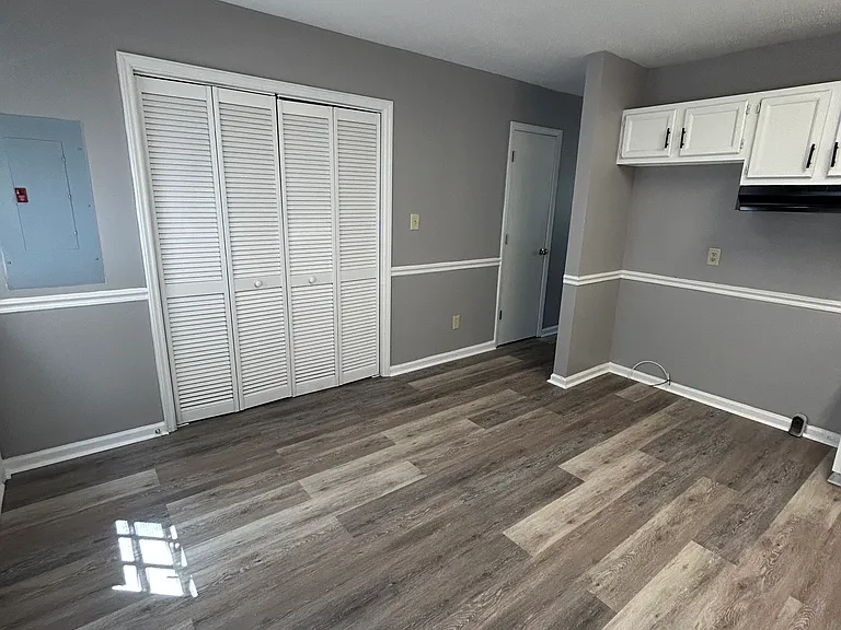 2864 Mountcrest Cir NW — Photo 12
