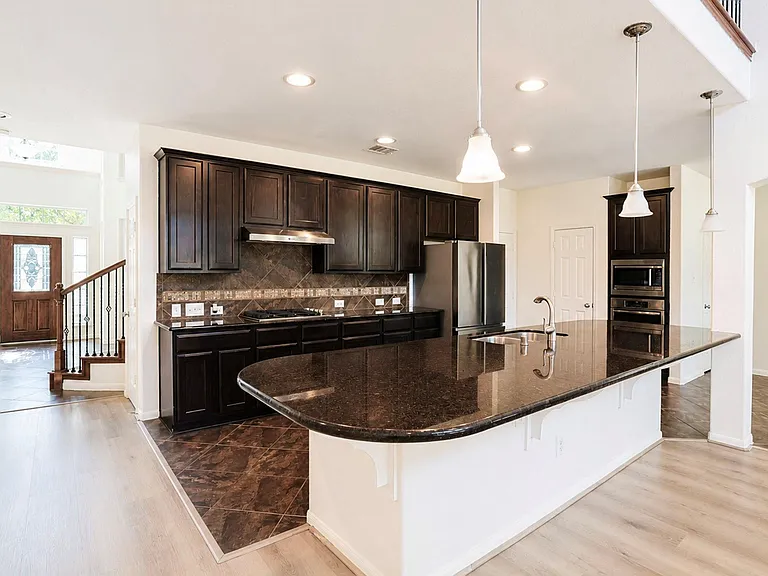 3303 Belmont River Ln — Photo 13