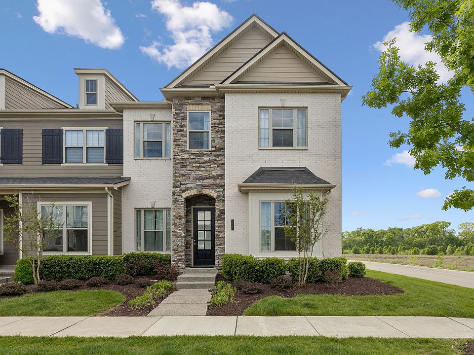 1st image of 3052 Flowing Creek Dr