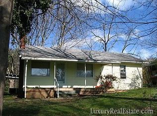 8 Lower Bucks Dr, Asheville, NC 28806