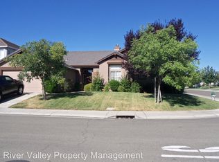 4 Hornbill Ct, Sacramento, CA