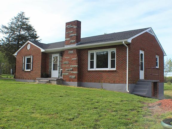 2nd image of 1223 Village Hwy