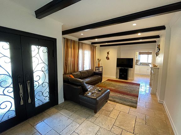 5th image of 416 Audraine Dr