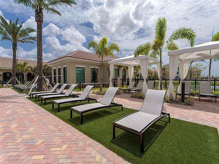 Private Poolside Cabanas.