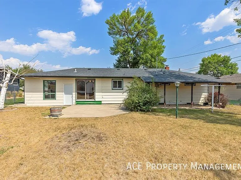 209 Wedgewood Dr — Photo 17