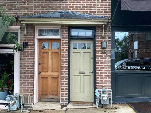 39 N Narberth Ave #A, Narberth, PA 19072