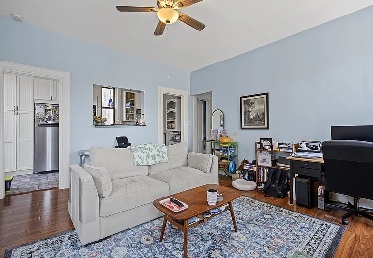 200 Hudson St #4R — Photo 2