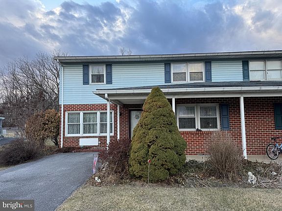 2nd image of 14710 Sherwood Dr