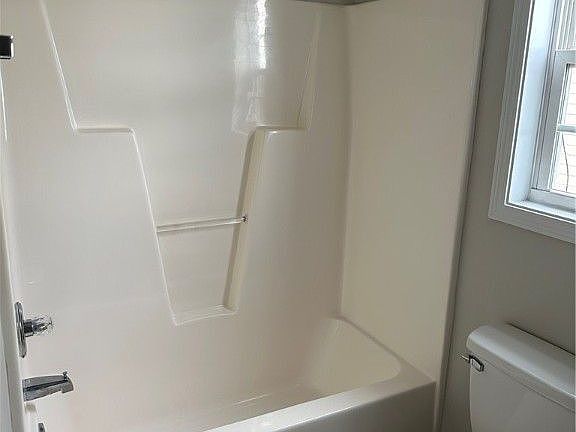 3rd image of 2519 Crumpler Dr #79
