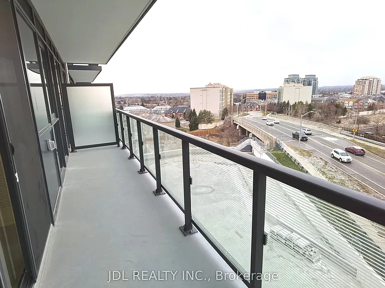 85 Oneida Cres #806 — Photo 13