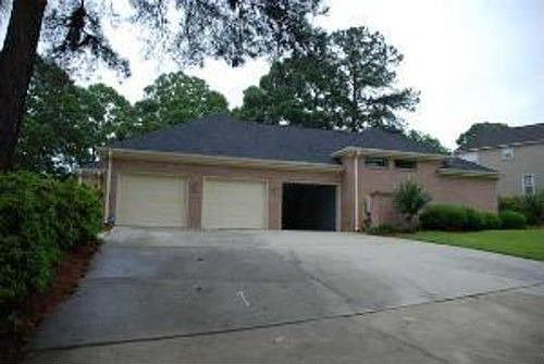3rd image of 500 Creekside Dr