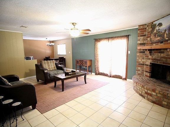 2nd image of 9090 Washington Blvd