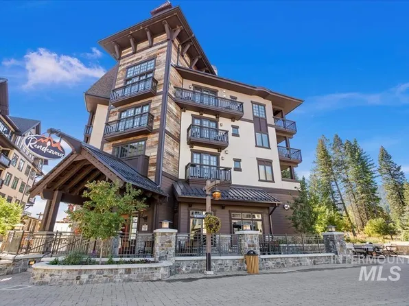 780 Village Dr #506, Donnelly, ID 83615