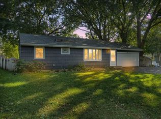 2586 Martin Way #1, Saint Paul, MN 55110
