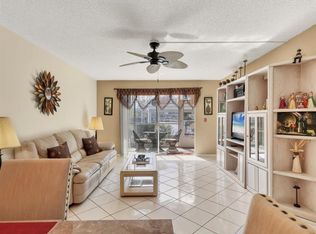 1330 Glen Oaks Dr E Unit 174D, Sarasota, FL 34232