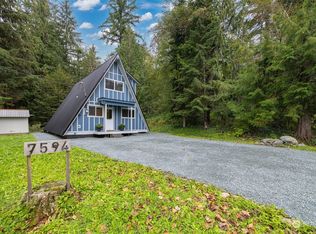 7594 Canyon View Dr, Glacier, WA
