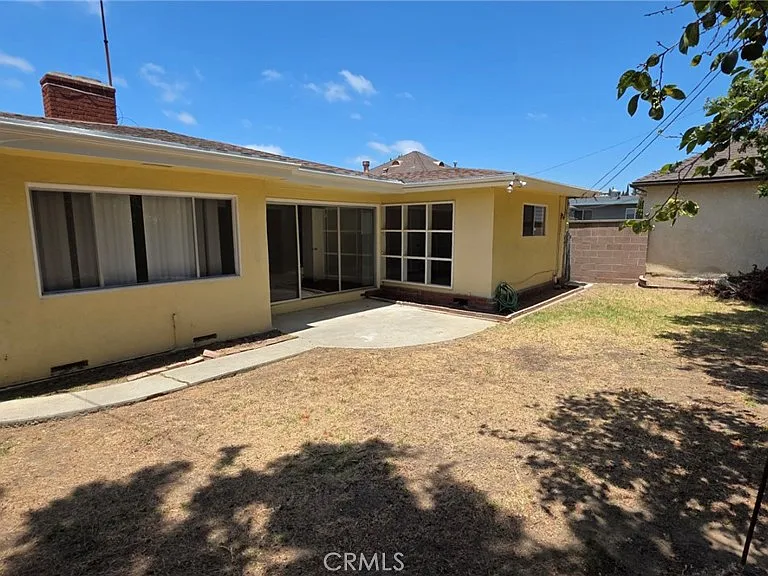 6034 S Kings Rd — Photo 21
