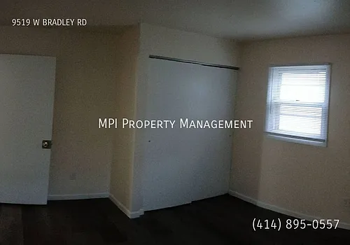 9519 W Bradley Rd Photo 1