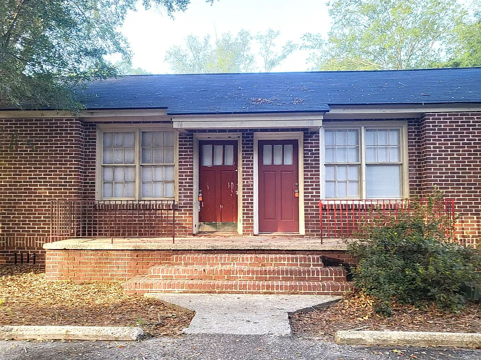 16 Franklin St