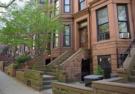 3rd image of 244 Garfield Pl APT 5