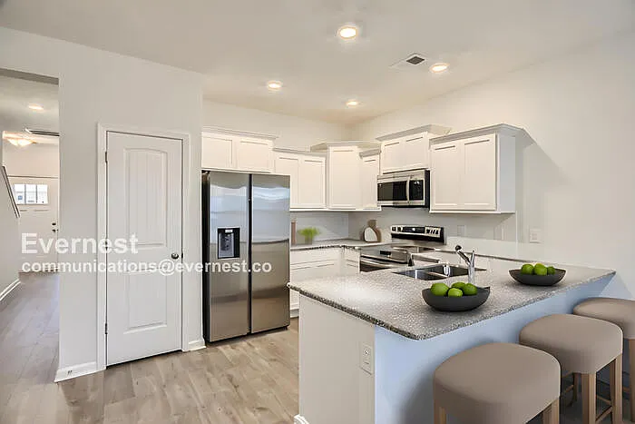 307 Raines Ct — Photo 11