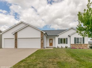 2313 NE 12th St, Grimes, IA 50111