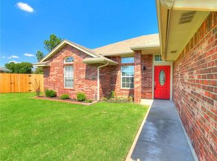 1140 Capitol Dr, Edmond, OK 73003