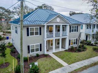 222 9th Ave S, North Myrtle Beach, SC 29582