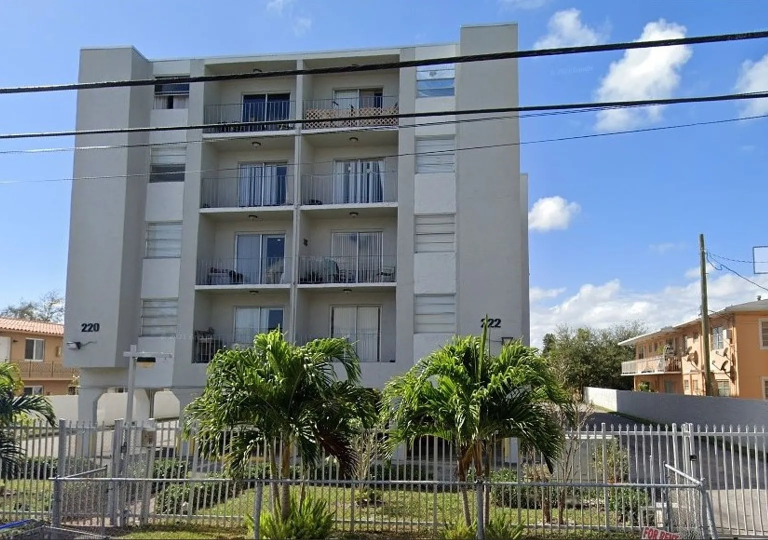 220 SW 17 Ct | Little Havana (Walkable to Calle Ocho) — Photo 3