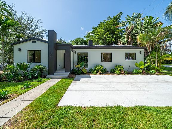 3rd image of 190 NW 93rd St