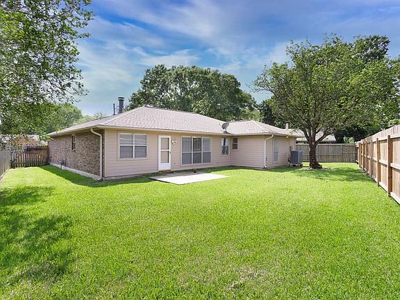 4th image of 2816 Woodhall Ct