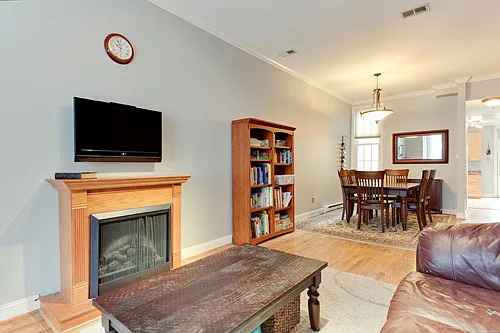 224 P St NW