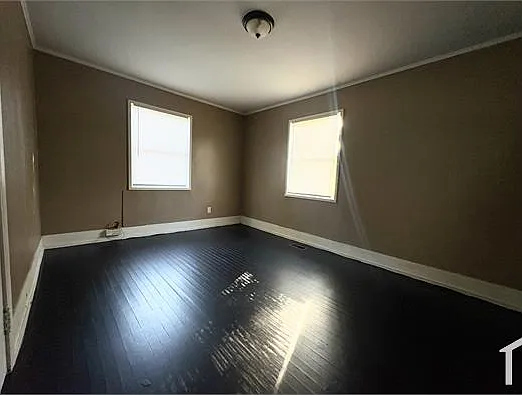 3 bed, $975 — Photo 3