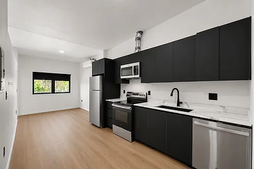 Floor plan 204