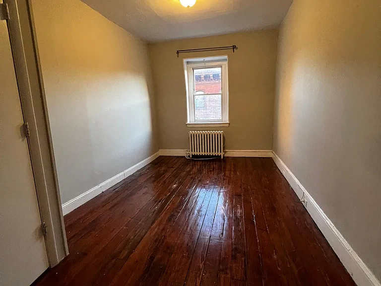 1909 Spruce St #4 — Photo 7