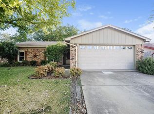 1128 N Knowles Dr, Saginaw, TX 76179