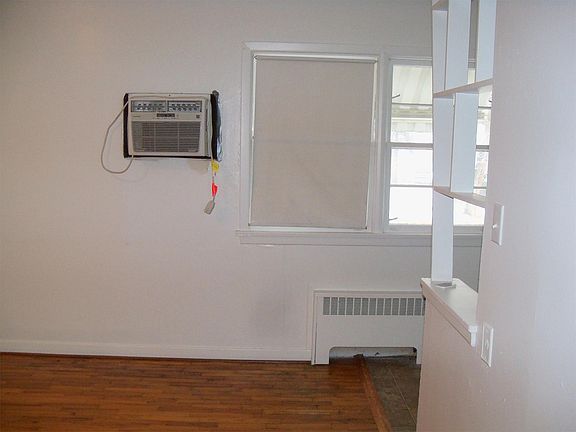 3rd image of 234 Terry Ave APT 1