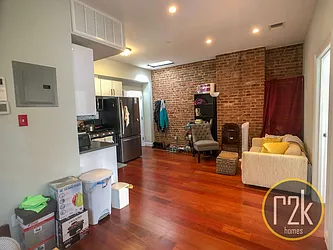 Rented by Realty 2000 Corp