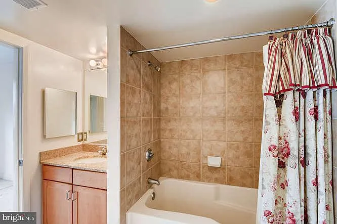 414 Water St #1903 — Photo 27