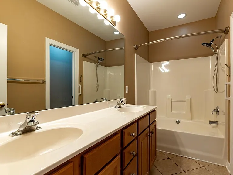 2007 White Pond Ct — Photo 18