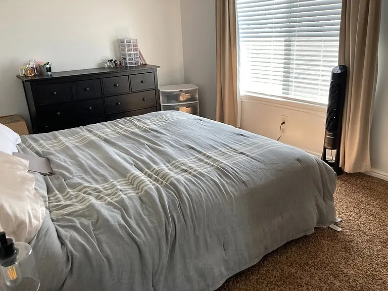590 N 800 E — Photo 5