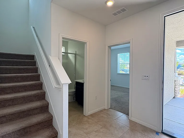 2733 Penrose Ln — Photo 15