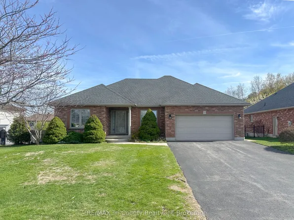14 Yeager Ave, Norfolk County, ON N3Y 5M6
