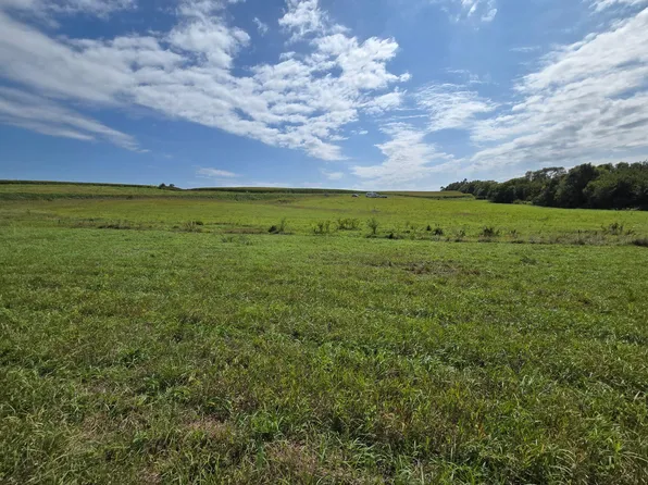 51912 275th St, Silver City, IA 51571