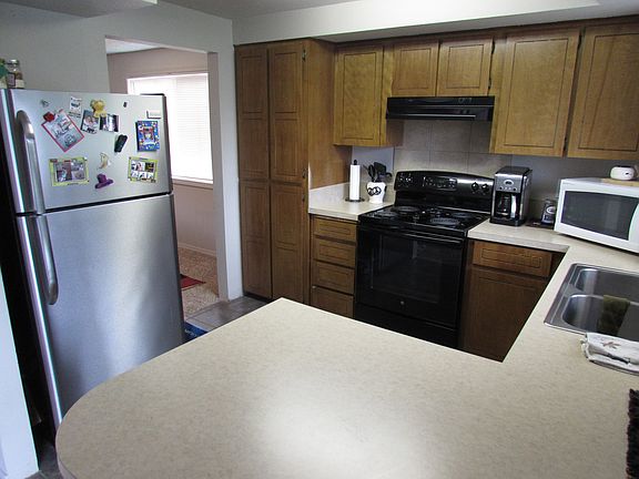 2nd image of 6711 NE 62nd Ct