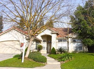 7828 N Carnegie Ave, Fresno, CA 93722