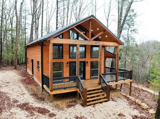 1088 High Falls Rd, Campton, KY 41301