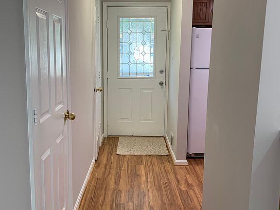 2nd image of 6019 Old Stratford Ct